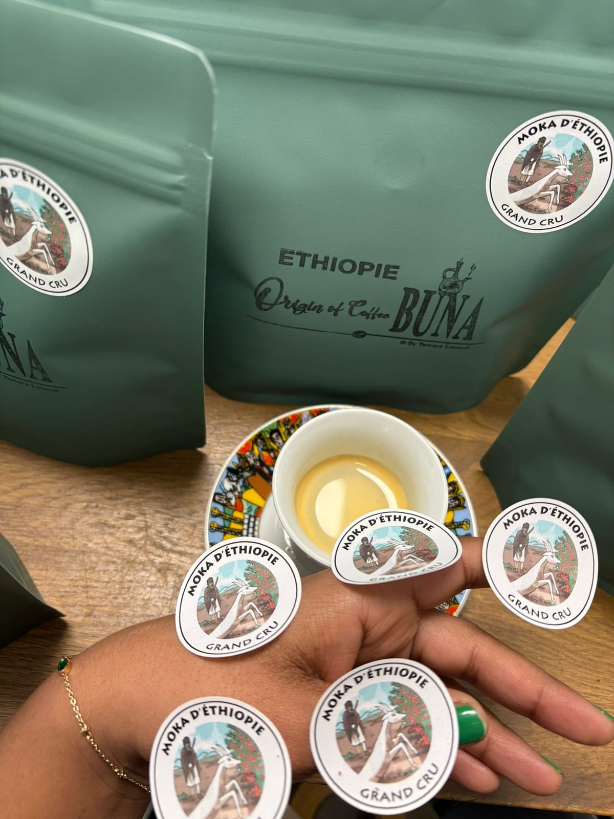 Sacs de café BUNA avec stickers Moka Éthiopie